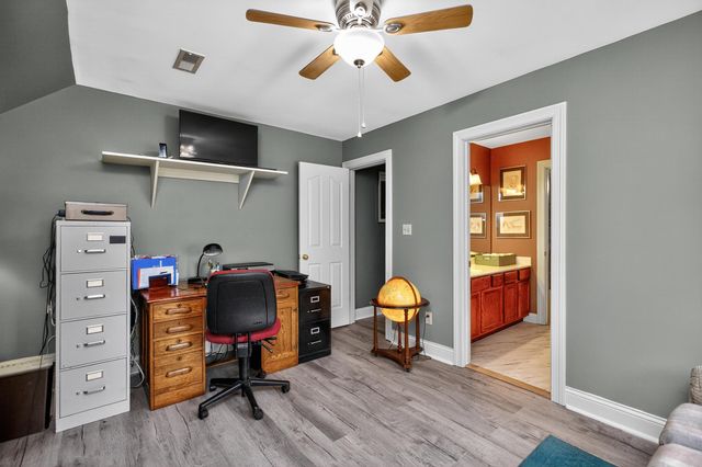 221 N Homestead Lane, Lancaster, KY 40444