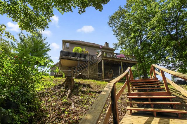 221 N Homestead Lane, Lancaster, KY 40444