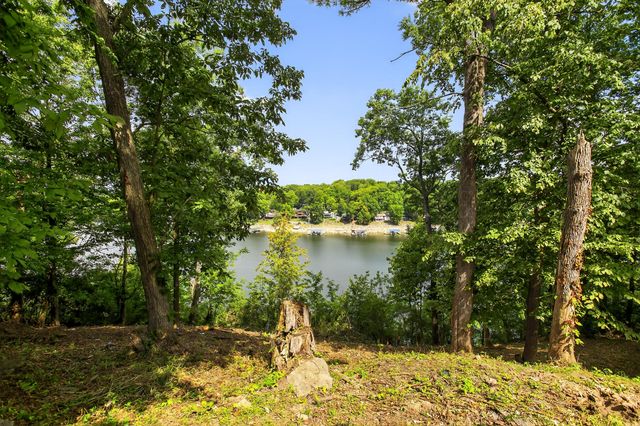 221 N Homestead Lane, Lancaster, KY 40444