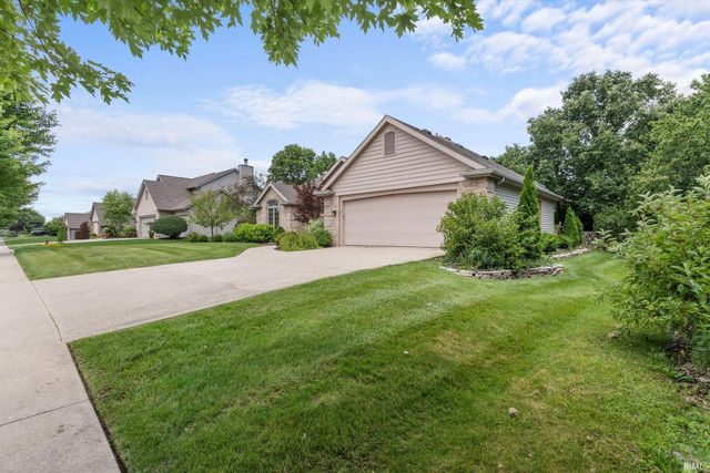 10034 White Cedar Road, Fort Wayne, IN 46804
