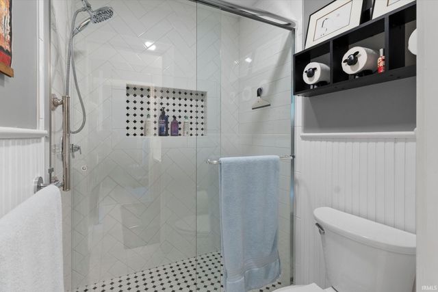 10034 White Cedar Road, Fort Wayne, IN 46804