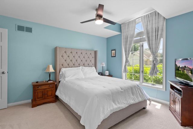 10034 White Cedar Road, Fort Wayne, IN 46804