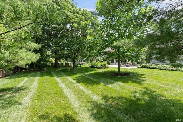 10034 White Cedar Road, Fort Wayne, IN 46804