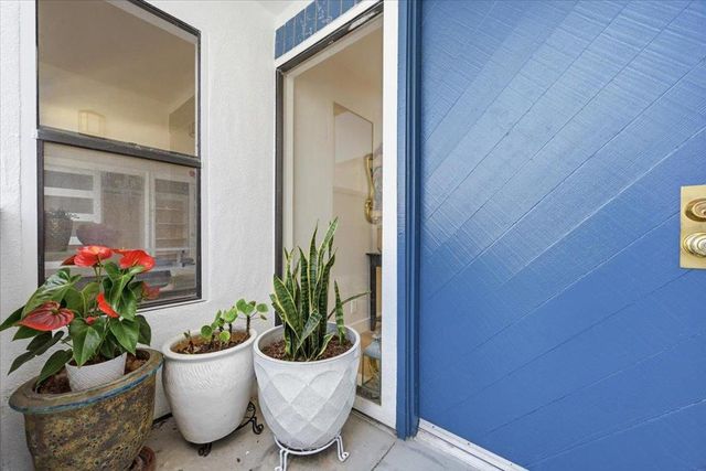 686 Portofino Lane, Foster City, CA 94404