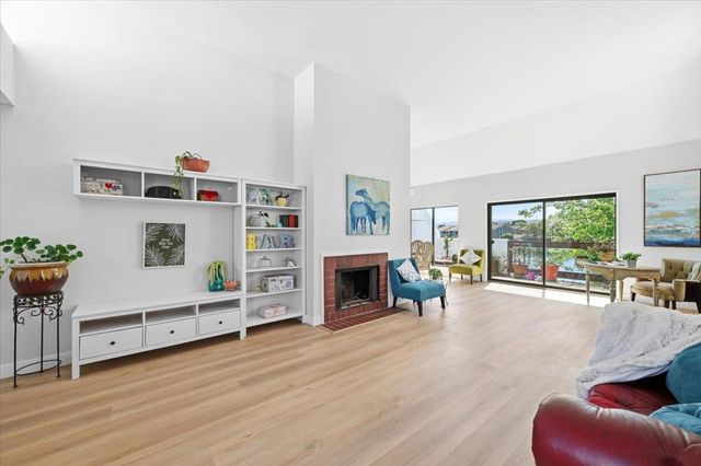 686 Portofino Lane, Foster City, CA 94404