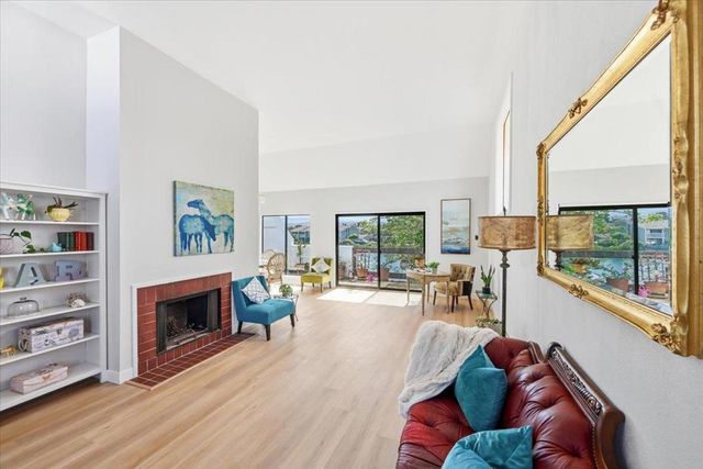 686 Portofino Lane, Foster City, CA 94404