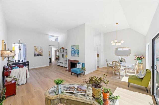 686 Portofino Lane, Foster City, CA 94404