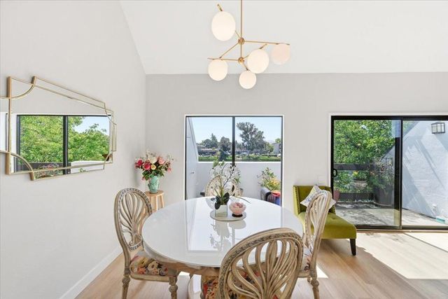 686 Portofino Lane, Foster City, CA 94404