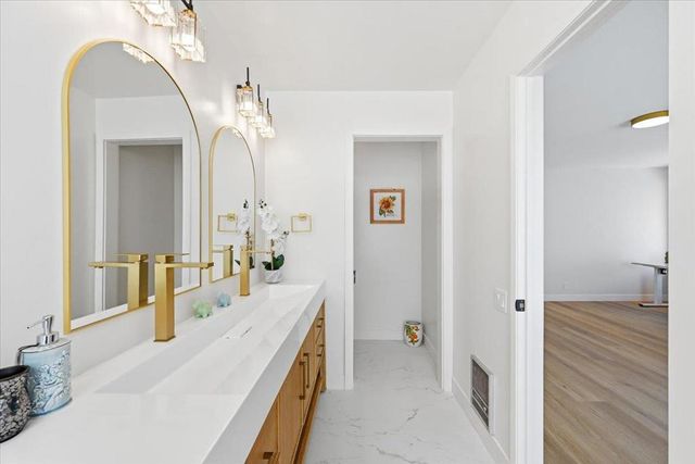 686 Portofino Lane, Foster City, CA 94404