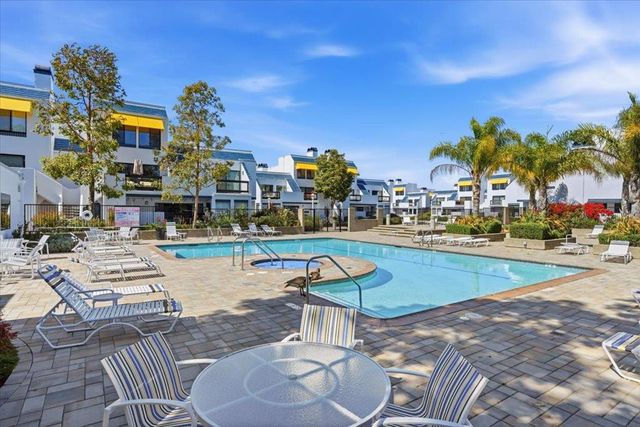 686 Portofino Lane, Foster City, CA 94404