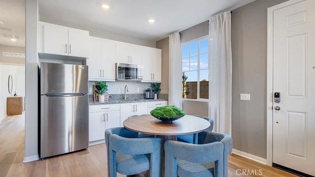 7462 Bucknell Avenue, Hesperia, CA 92345