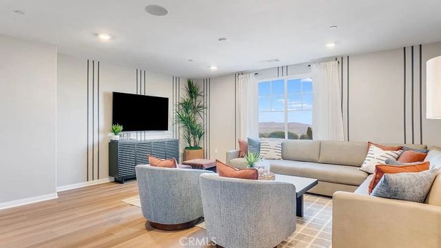 7462 Bucknell Avenue, Hesperia, CA 92345