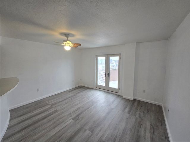 165 Cottage St 706, Chelsea, MA 02150