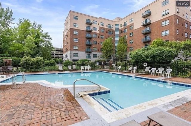 165 Cottage St 706, Chelsea, MA 02150