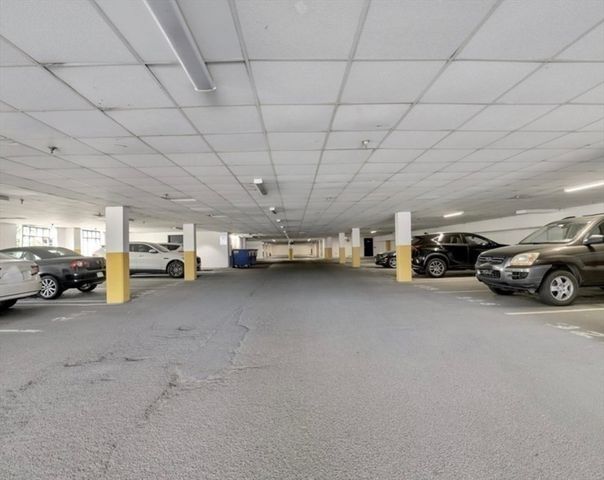 165 Cottage St 706, Chelsea, MA 02150