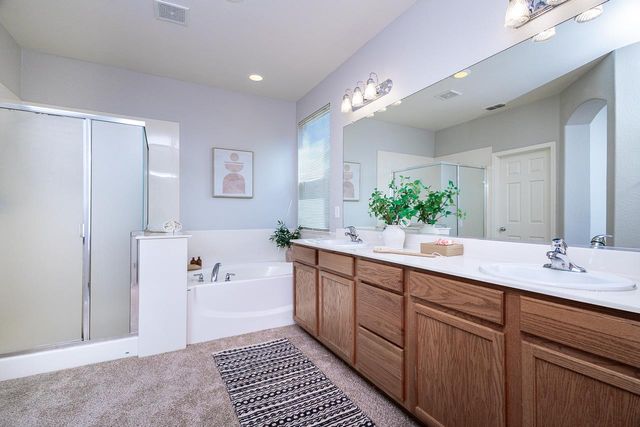 1165 Southwick Ln, Lincoln, CA 95648