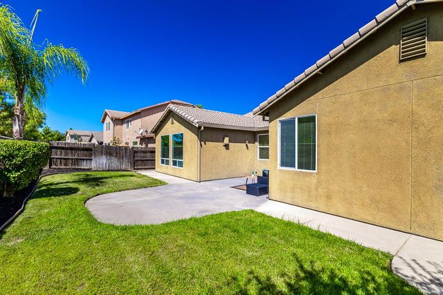 1165 Southwick Ln, Lincoln, CA 95648
