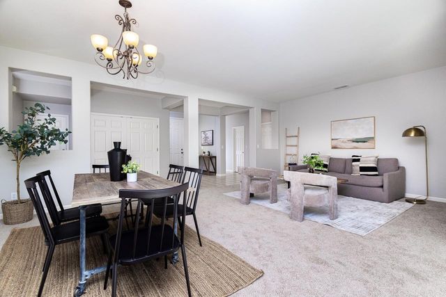 1165 Southwick Ln, Lincoln, CA 95648