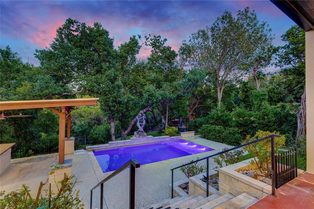 2213 Warbler WAY, Austin, TX 78735