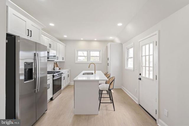 107 BRADFORD AVE, Downingtown, PA 19335
