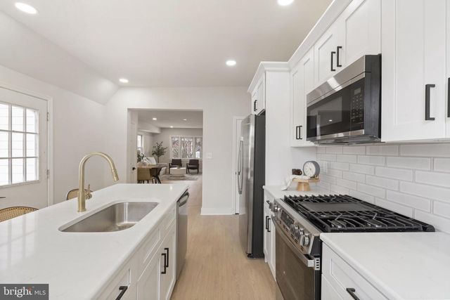 107 BRADFORD AVE, Downingtown, PA 19335