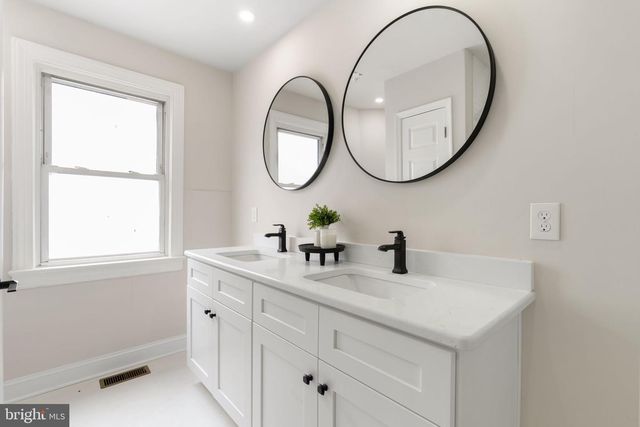 107 BRADFORD AVE, Downingtown, PA 19335