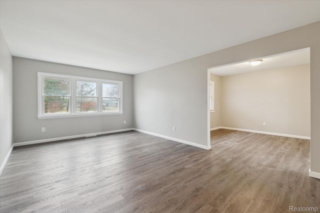 15635 Martinsville Road, Van Buren Charter Township, MI 48111