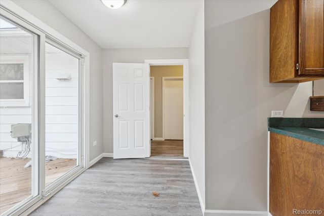 15635 Martinsville Road, Van Buren Charter Township, MI 48111