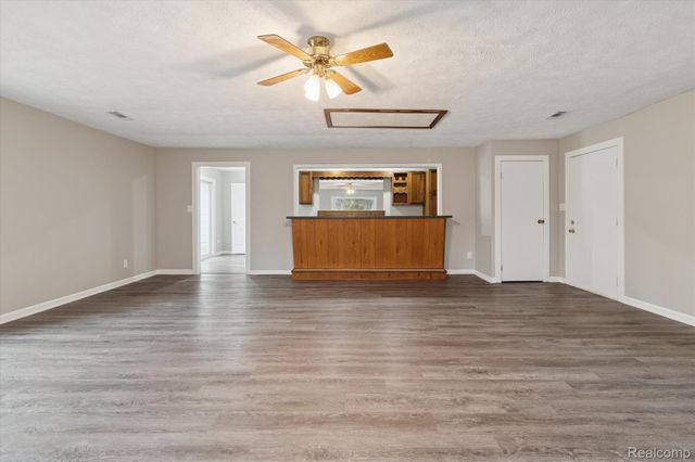 15635 Martinsville Road, Van Buren Charter Township, MI 48111