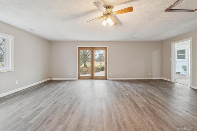 15635 Martinsville Road, Van Buren Charter Township, MI 48111