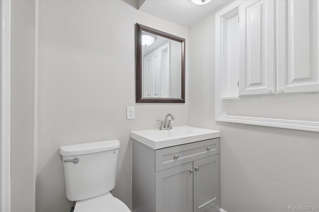 15635 Martinsville Road, Van Buren Charter Township, MI 48111