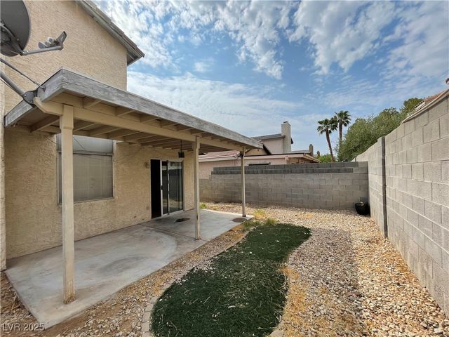 2807 Beaconfalls Way, Las Vegas, NV 89142