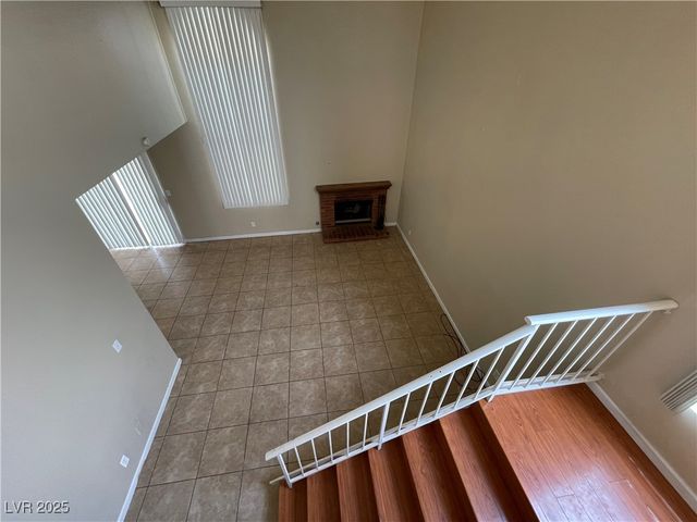 2807 Beaconfalls Way, Las Vegas, NV 89142