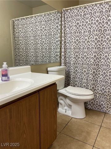 2807 Beaconfalls Way, Las Vegas, NV 89142