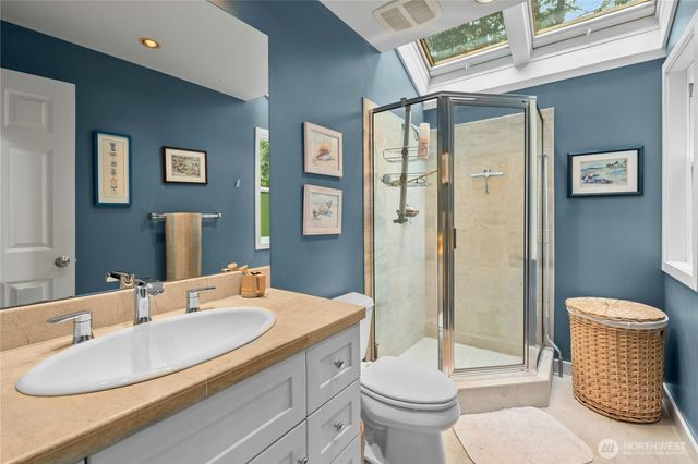 11750 73rd Place NE, Kirkland, WA 98034