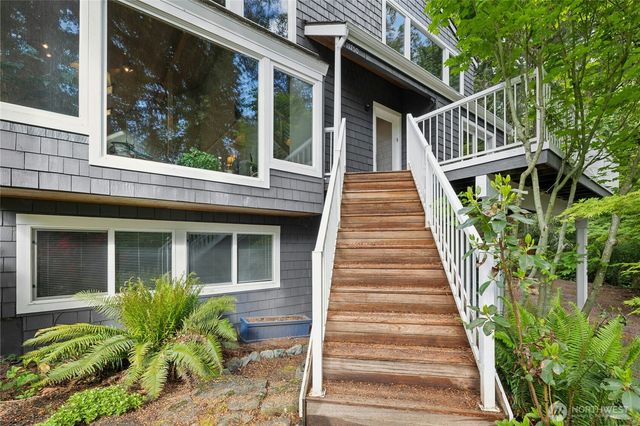 11750 73rd Place NE, Kirkland, WA 98034