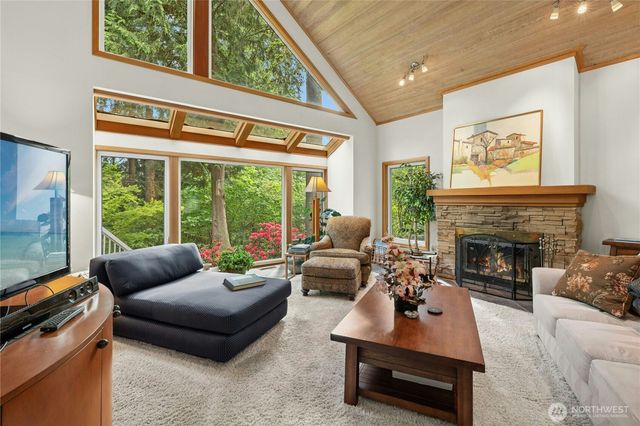 11750 73rd Place NE, Kirkland, WA 98034