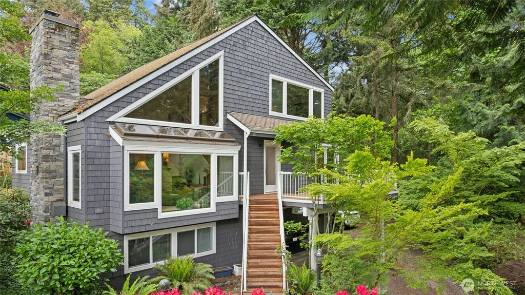 11750 73rd Place NE, Kirkland, WA 98034