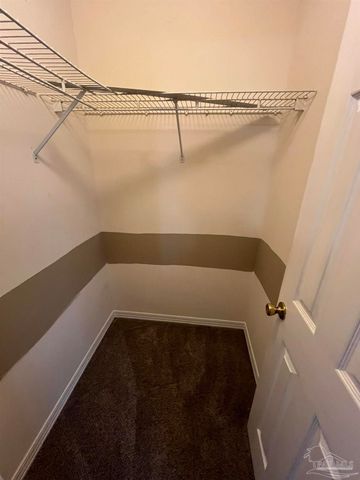 1348 Redwood Ln, Gulf Breeze, FL 32563