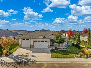 1815 N Peakhurt Ave, Kuna, ID 83634