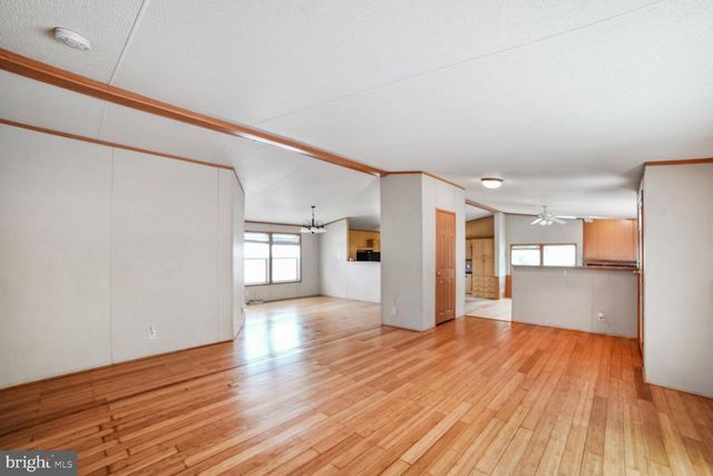 6518 VERT DR, Elkridge, MD 21075
