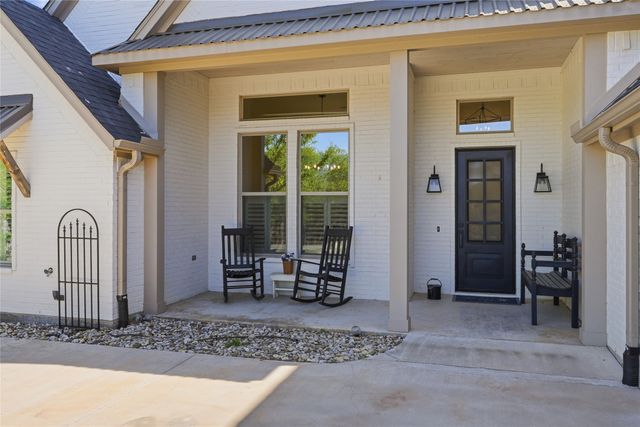 6609 Westover Drive, Granbury, TX 76049