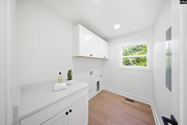 1235 Oakland Avenue, Cayce, SC 29033
