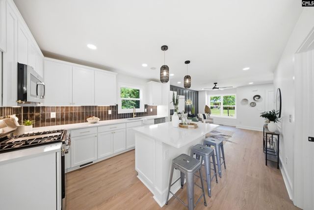 1235 Oakland Avenue, Cayce, SC 29033