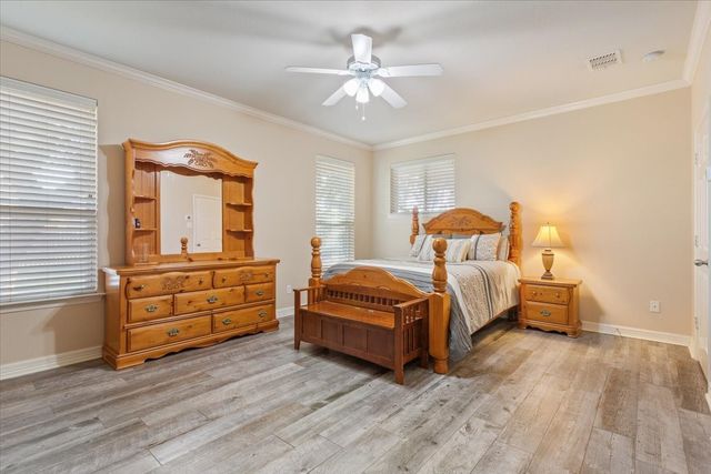 5620 Landsdown Drive, Waco, TX 76708