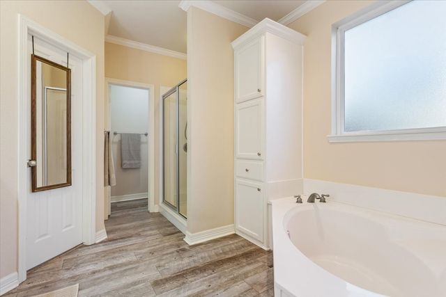 5620 Landsdown Drive, Waco, TX 76708