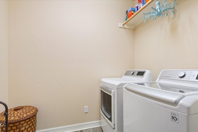 5620 Landsdown Drive, Waco, TX 76708