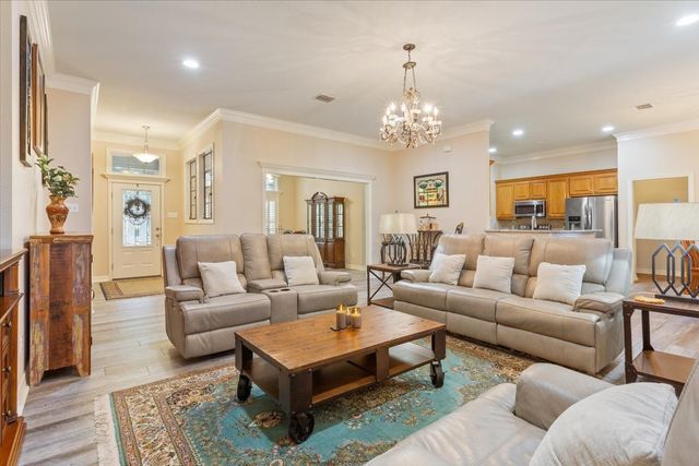 5620 Landsdown Drive, Waco, TX 76708