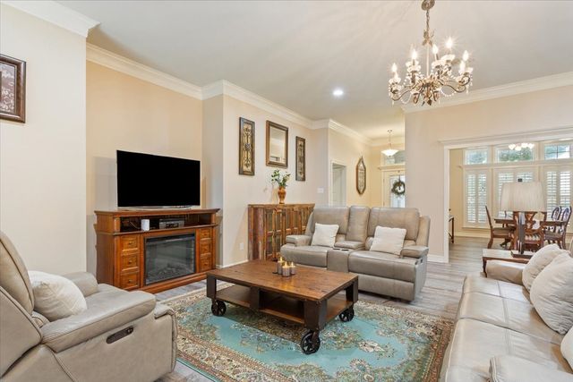 5620 Landsdown Drive, Waco, TX 76708