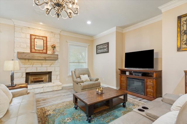 5620 Landsdown Drive, Waco, TX 76708